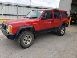 Salvage cars for sale from Copart Rogersville, MO: 1996 Jeep Cherokee Sport