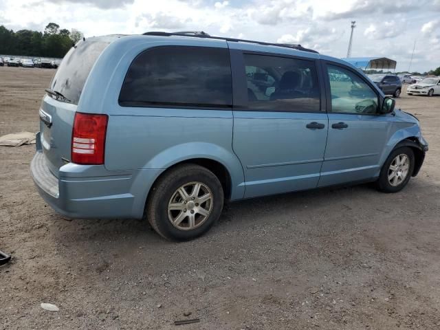 2008 Chrysler Town & Country LX