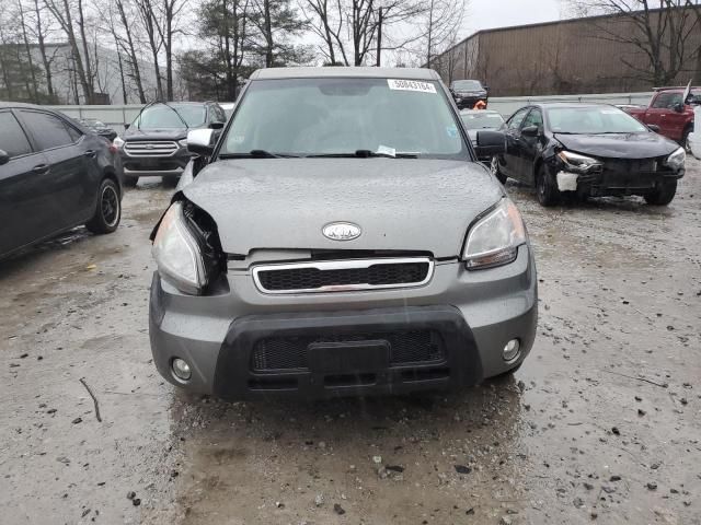 2011 KIA Soul +