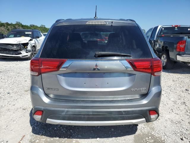 2016 Mitsubishi Outlander SE