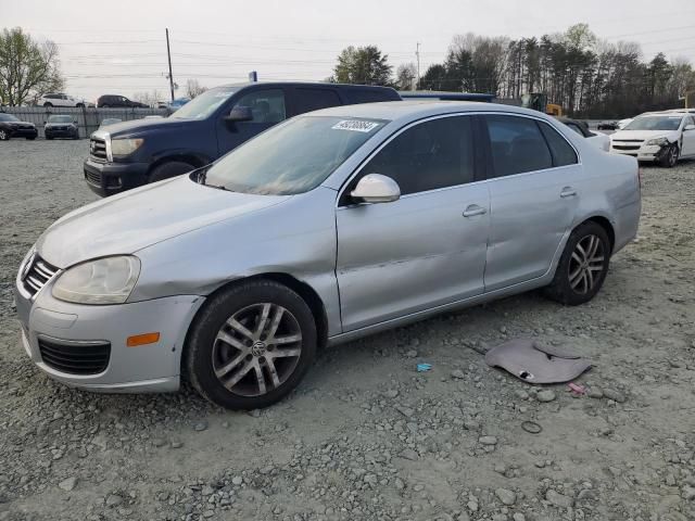 2005 Volkswagen New Jetta 2.5L Option Package 1