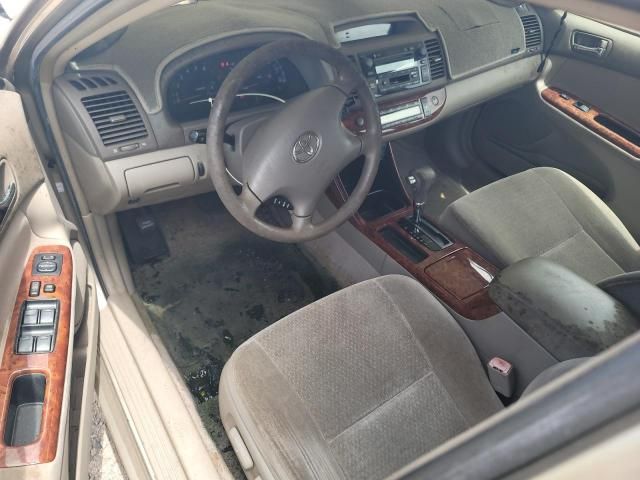 2004 Toyota Camry LE