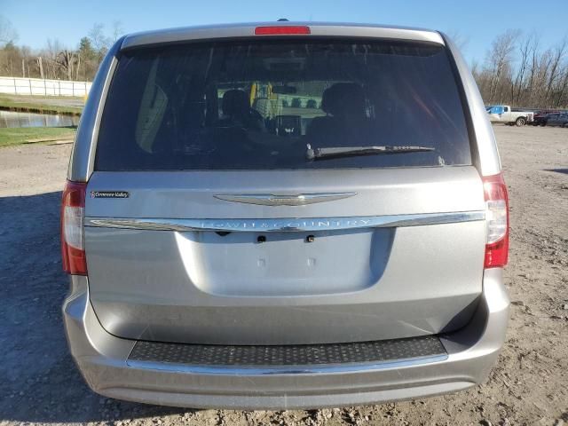 2013 Chrysler Town & Country Touring