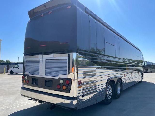 2005 Prevost Bus