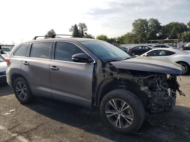 2019 Toyota Highlander LE