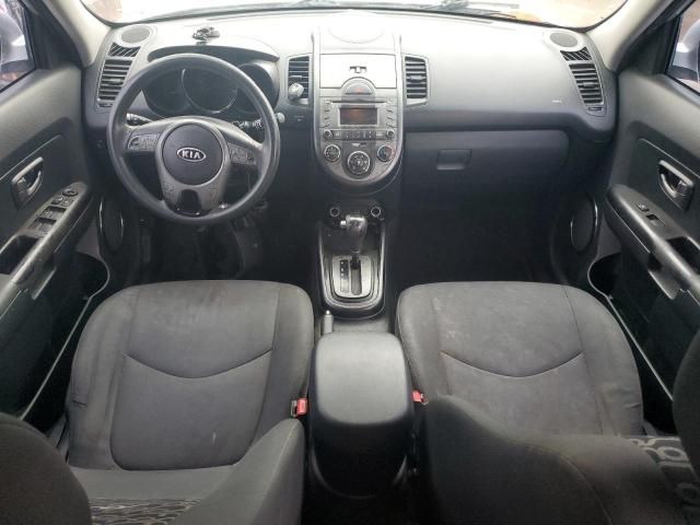 2010 KIA Soul +