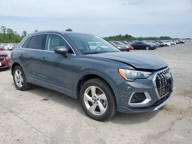 2021 Audi Q3 Premium 40