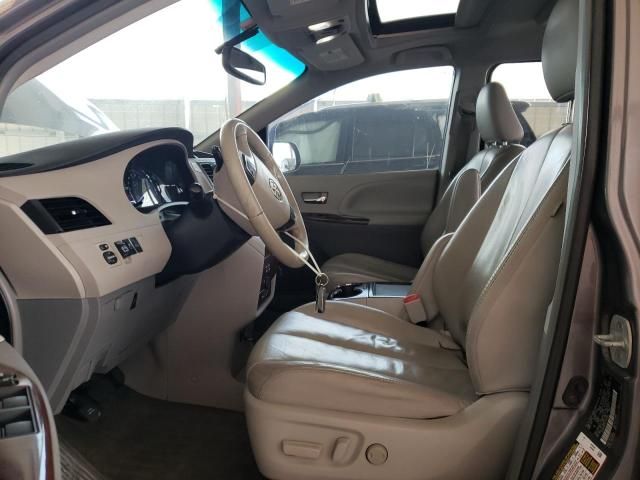 2012 Toyota Sienna XLE