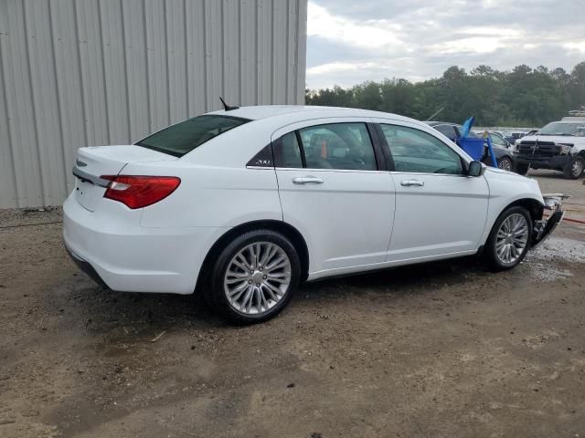 2013 Chrysler 200 Limited