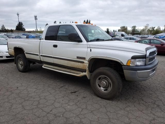 1998 Dodge RAM 2500