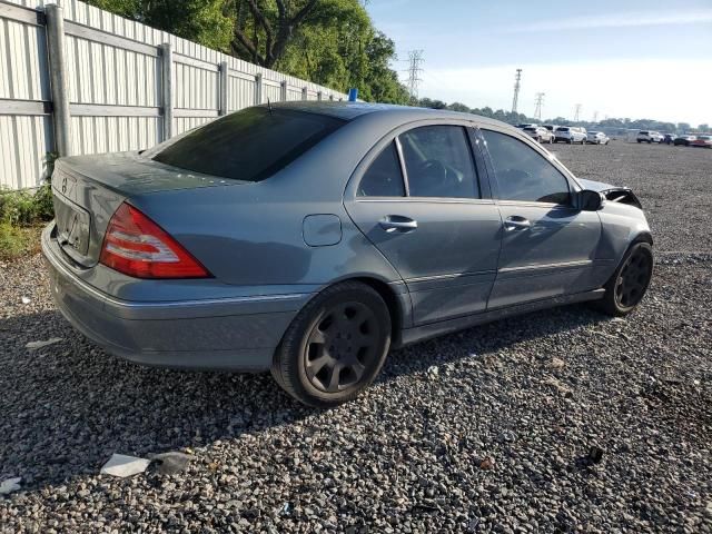 2005 Mercedes-Benz C 240