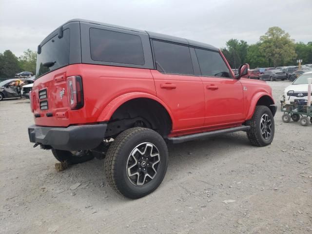 2023 Ford Bronco Base