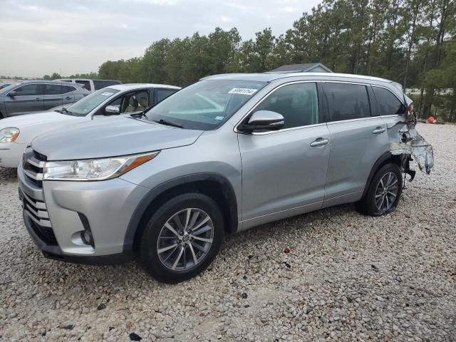 2018 Toyota Highlander SE