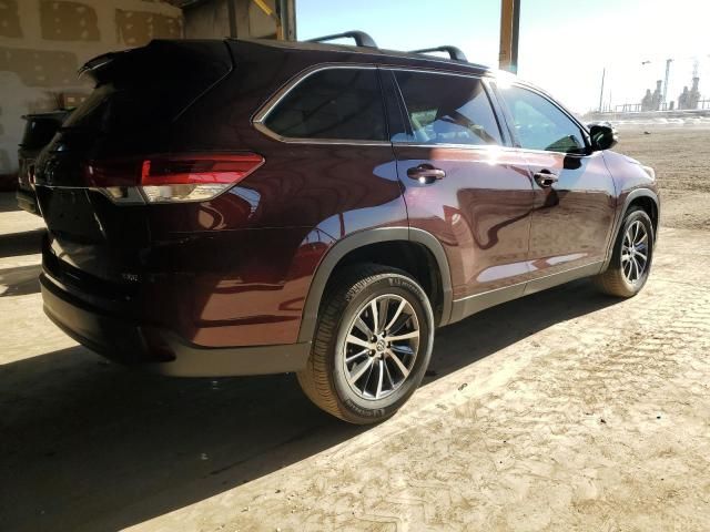 2019 Toyota Highlander SE