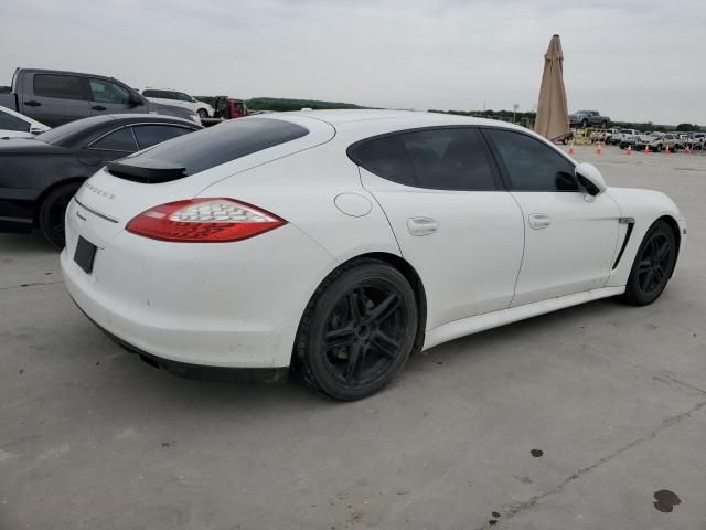 2012 Porsche Panamera 2