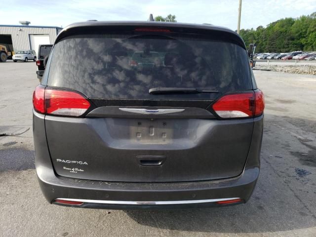 2019 Chrysler Pacifica Touring L