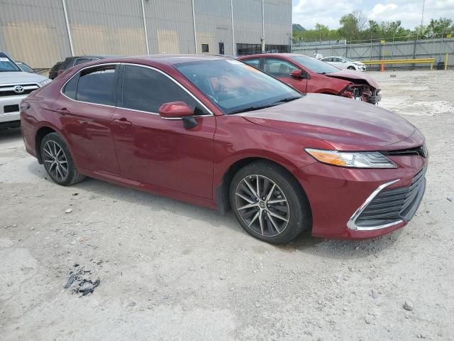 2022 Toyota Camry XLE