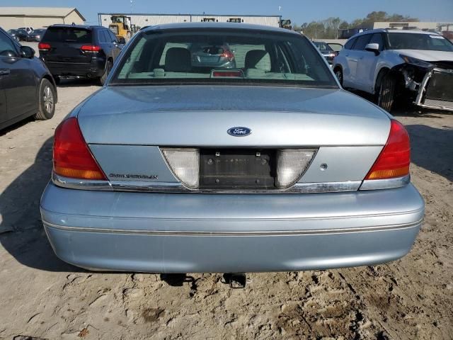 2003 Ford Crown Victoria LX