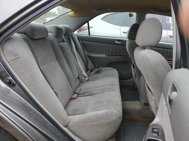 2005 Toyota Camry LE