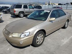 Salvage cars for sale from Copart Sun Valley, CA: 1998 Toyota Camry LE