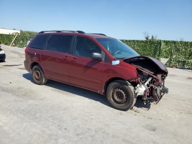 2009 Toyota Sienna CE