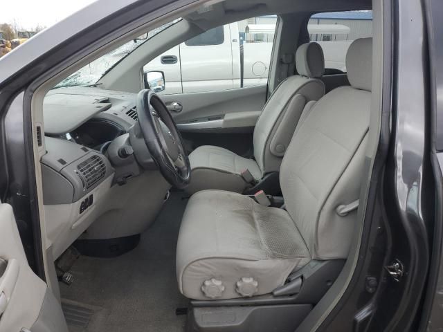 2009 Nissan Quest S