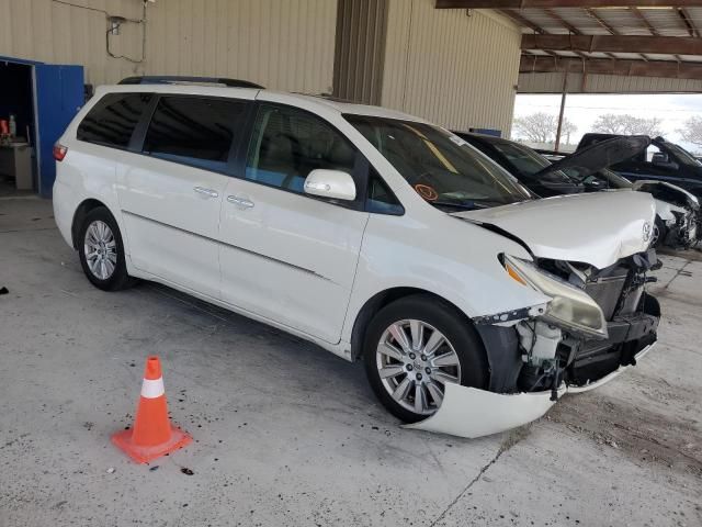 2017 Toyota Sienna XLE