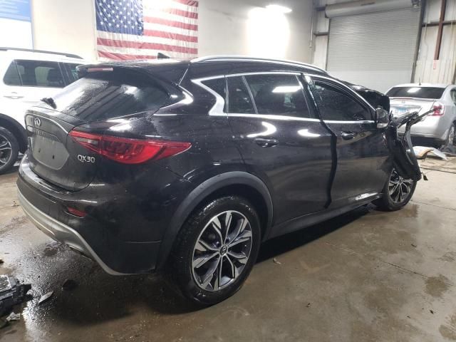 2018 Infiniti QX30 Base