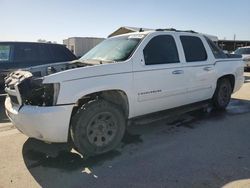 Salvage cars for sale at Fresno, CA auction: 2007 Chevrolet Avalanche C1500