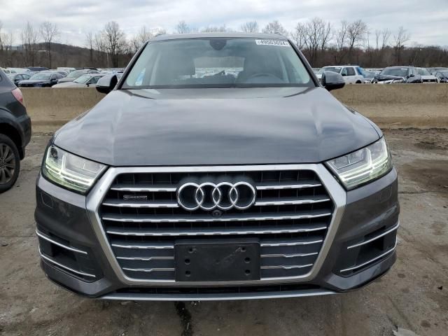 2019 Audi Q7 Premium Plus