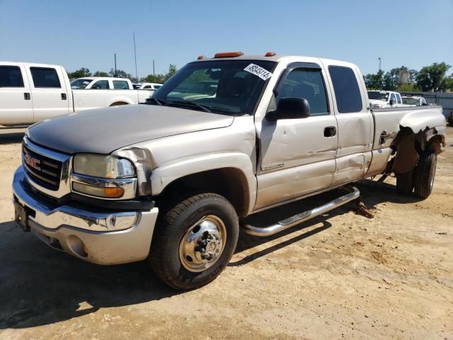 2004 GMC New Sierra C3500