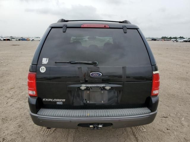 2004 Ford Explorer XLT