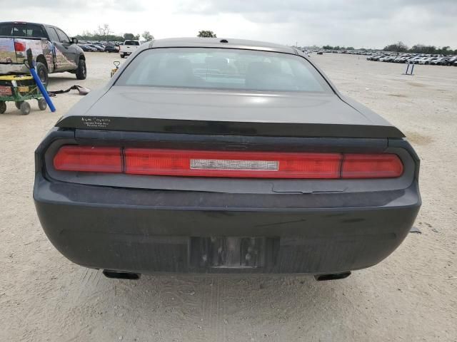 2013 Dodge Challenger SXT