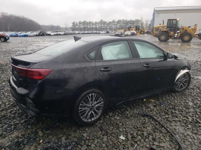 2023 KIA Forte GT Line