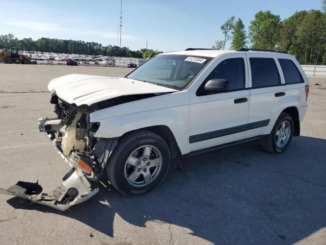 2005 Jeep Grand Cherokee Laredo