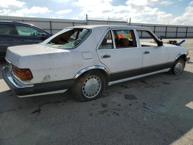 1990 Mercedes-Benz 560 SEL