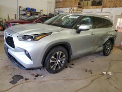 Salvage cars for sale at Ham Lake, MN auction: 2022 Toyota Highlander XLE