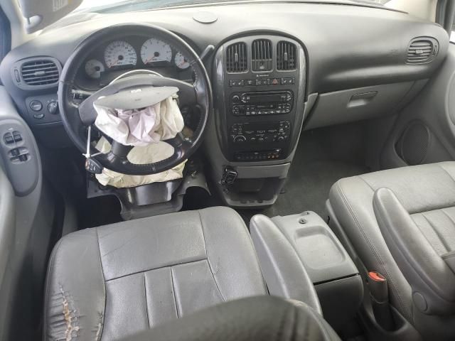 2005 Dodge Grand Caravan SXT