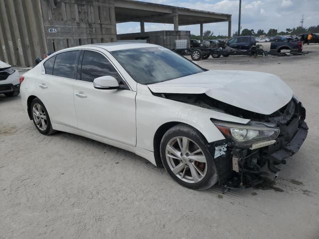 2017 Infiniti Q50 Premium