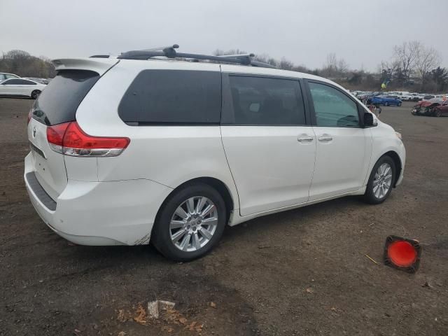 2013 Toyota Sienna XLE