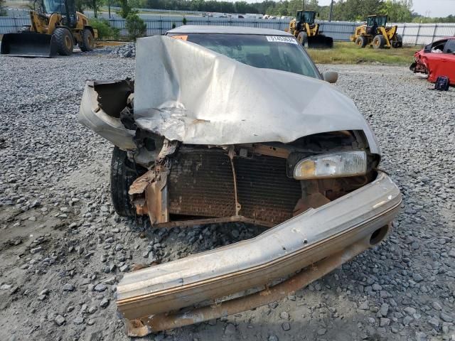 1997 Pontiac Bonneville SE