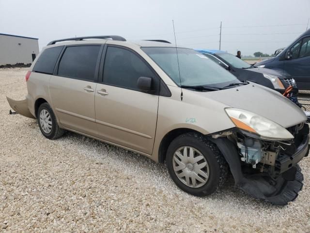 2009 Toyota Sienna CE