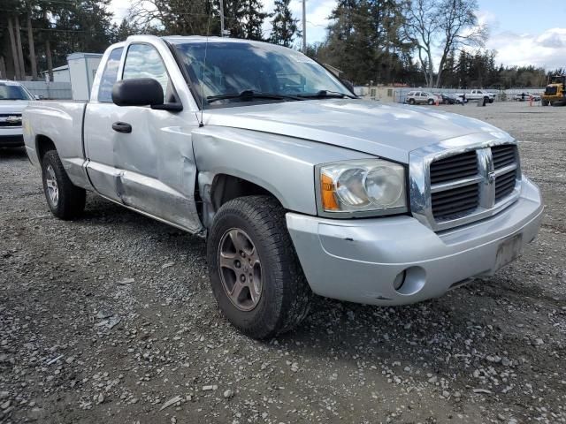 2006 Dodge Dakota SLT