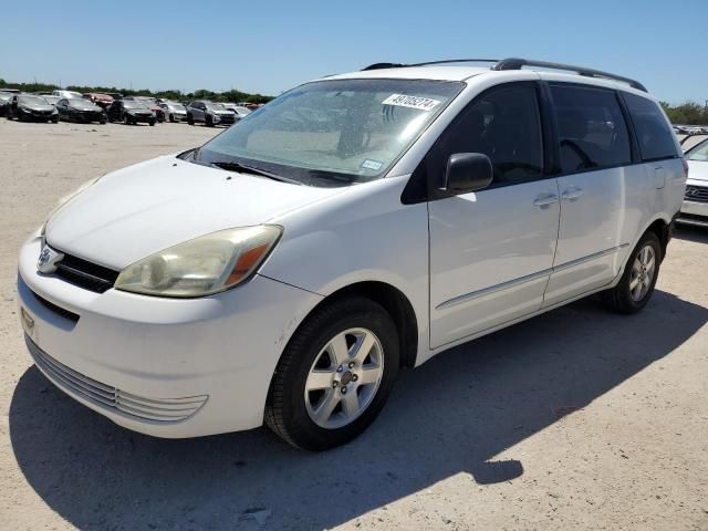 2005 Toyota Sienna CE