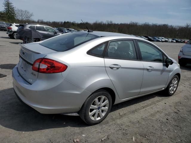 2013 Ford Fiesta SE