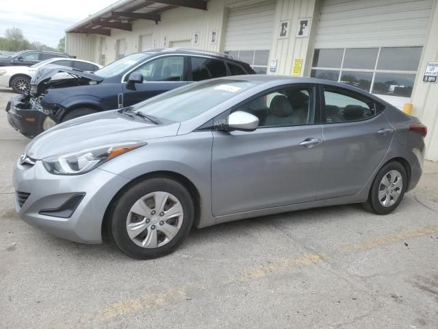 2016 Hyundai Elantra SE