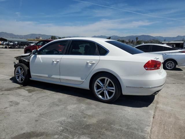 2013 Volkswagen Passat SEL