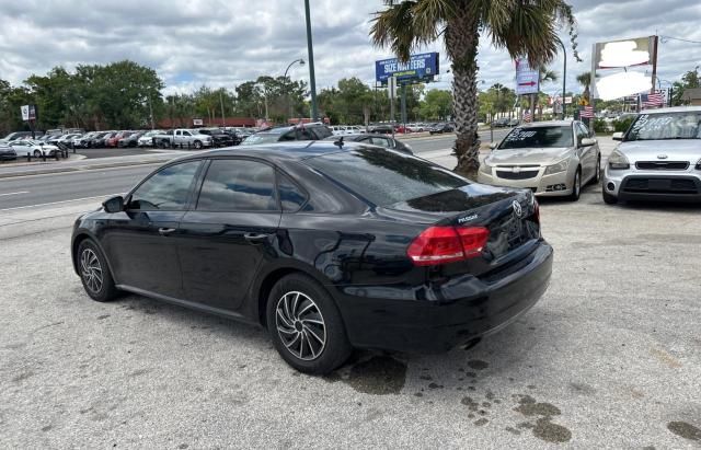 2015 Volkswagen Passat S