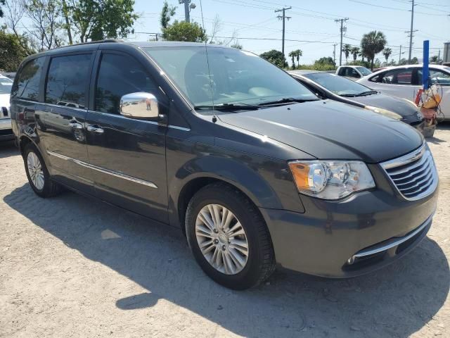 2012 Chrysler Town & Country Touring L