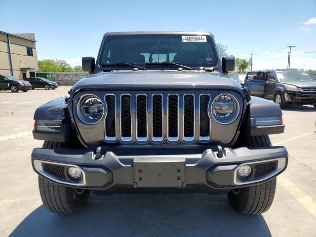 2022 Jeep Gladiator Overland